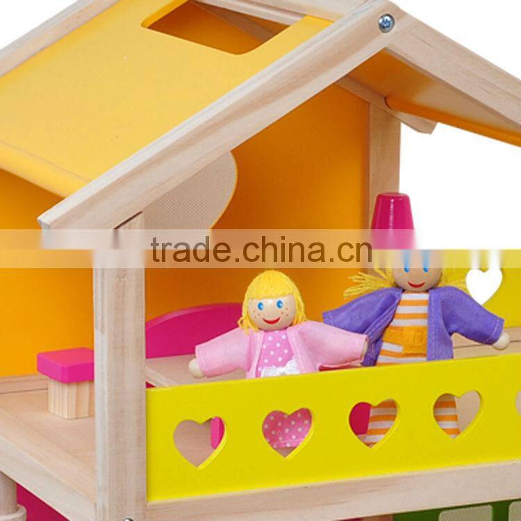 Professional Happy Family Doll House