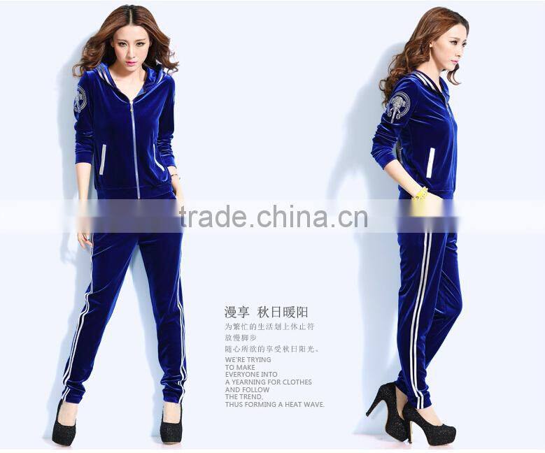 Classic polyester winter fitness sportswear velvet blue colored sportswear