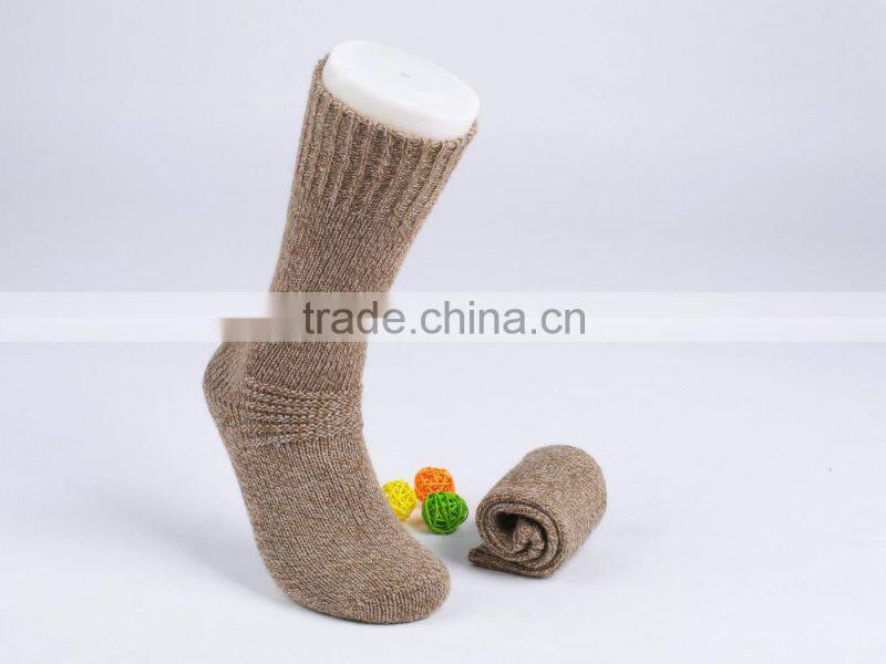 Fashionable modern terry cotton women wholesale socks