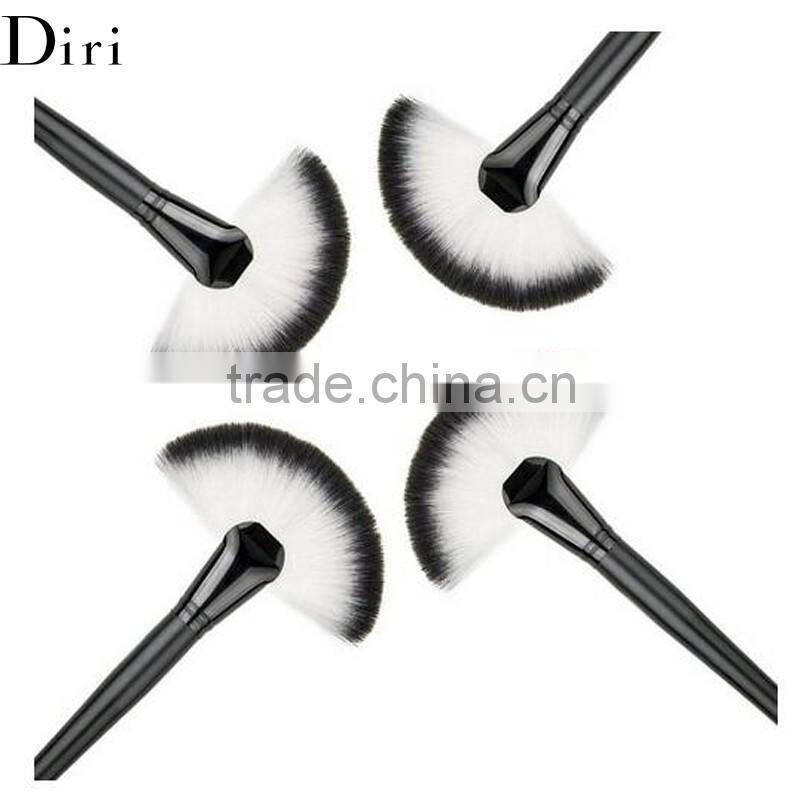 Fan brush custom logo make up powder brushes and free sample