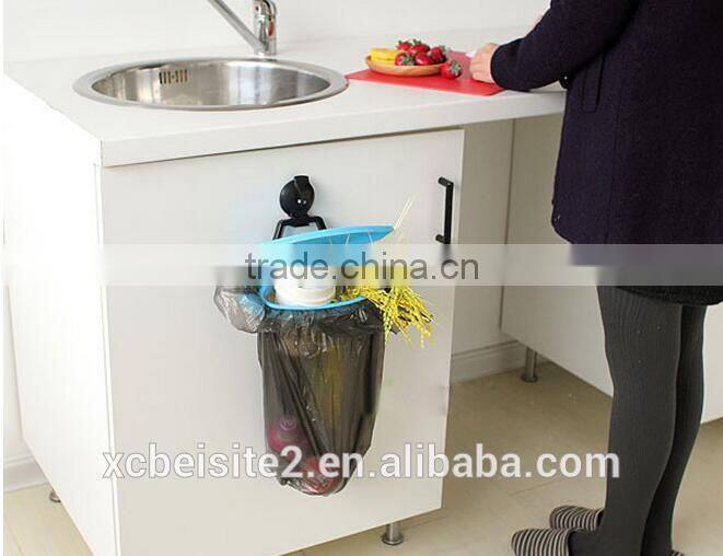X002 Simple hanging type trash bag hook, trash bag holder