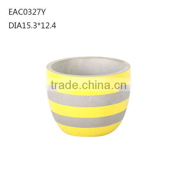 Terrarium Glass With Concrete/Wooden Base