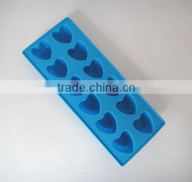 Hot sale 12 cups heart shape silicone ice cube tray