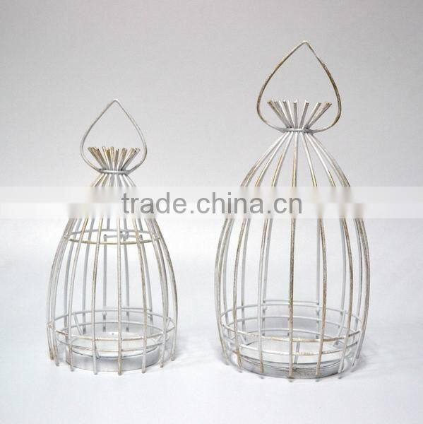 White iron wire candle holder