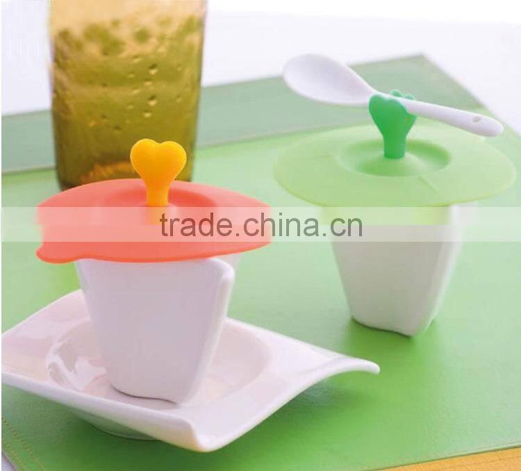 Fda universal Silicone Drink Cup Lids tea cup cover lids with scoop