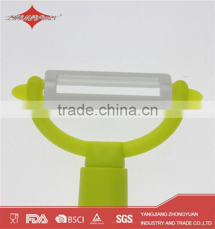 2015 new product kitchen gadget ceramic peeler
