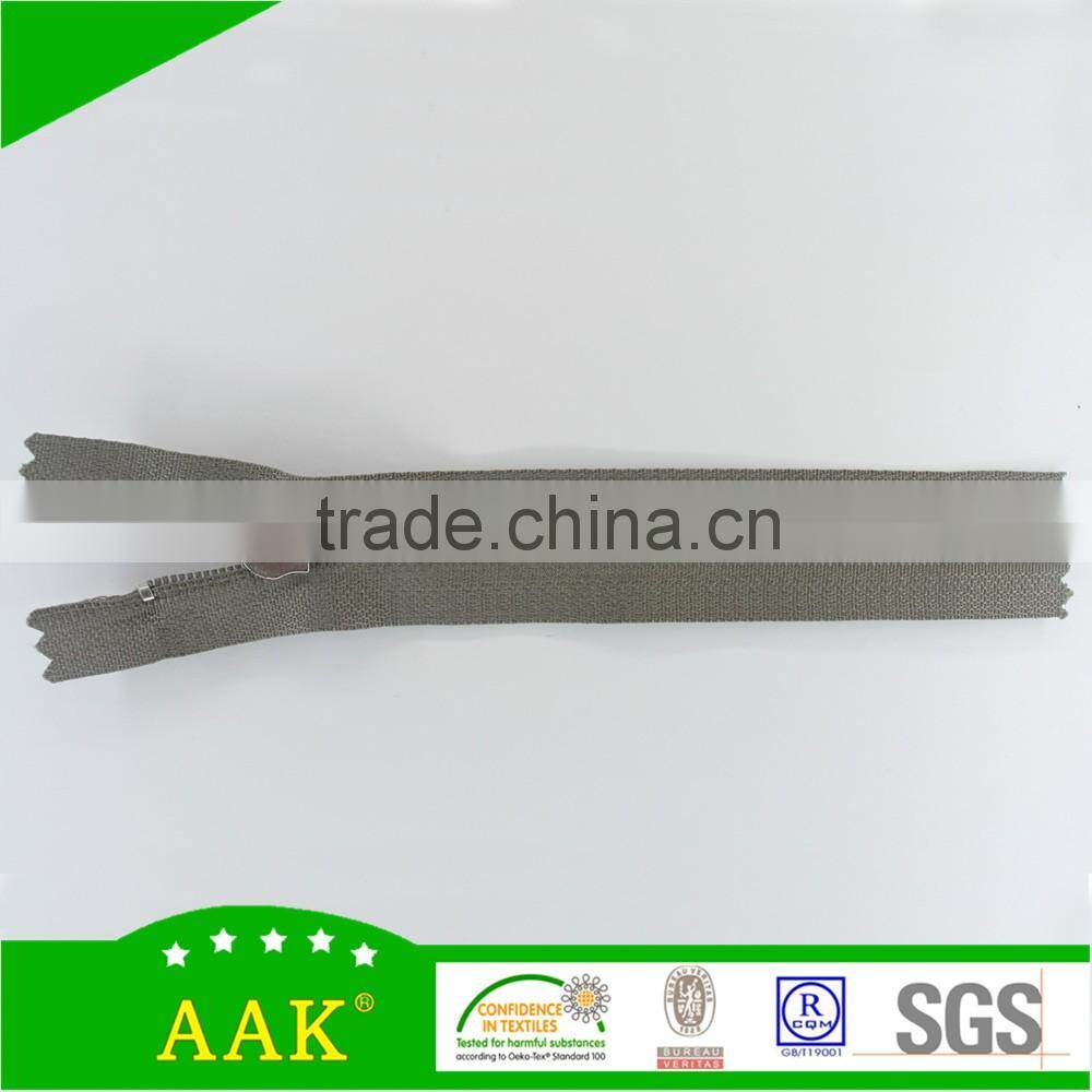 4#Close end nylon custom slider zipper