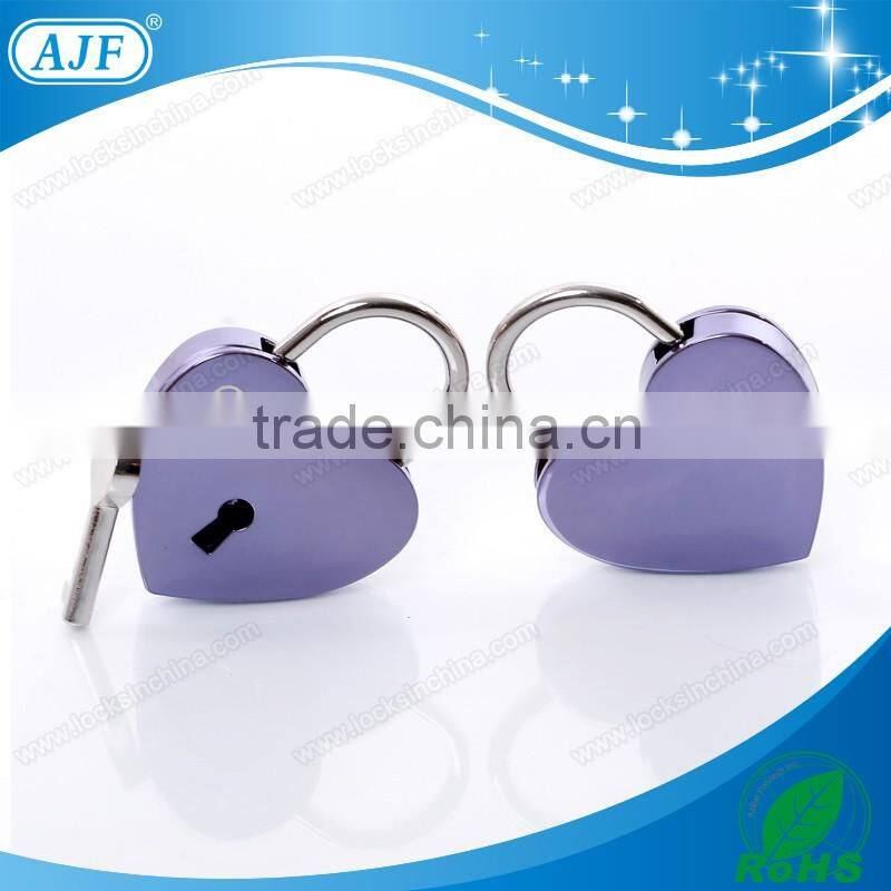 TUV passed AJF 2016 the newest popular product of shiny white color wish love heart lock,Liebesschloss,cadenas