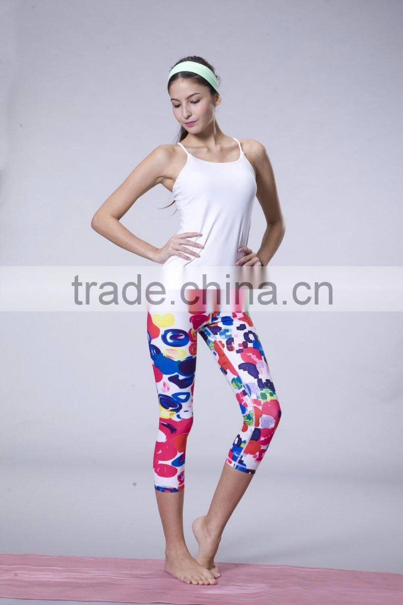 Women Sports Sleeveless Shirt Stringer Tank Top With Custom Private Label