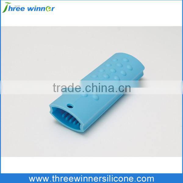 Silicone pot handle holder/silicone sleeve for pot handle