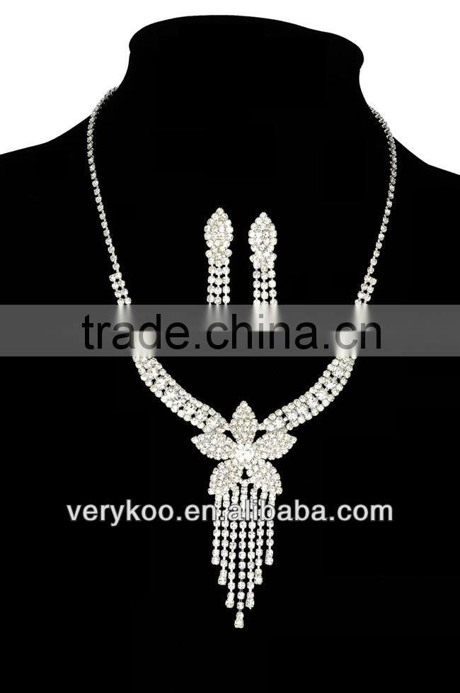 latest wholesale fashion beautiful wedding crystal bridal jewelry set