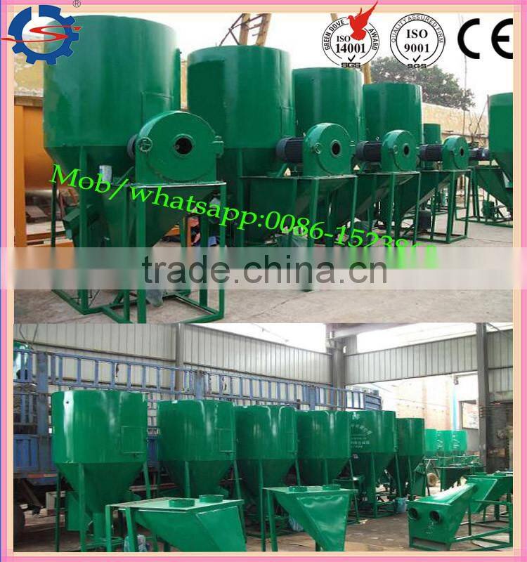 animal feed crusher and mixer for animal feed