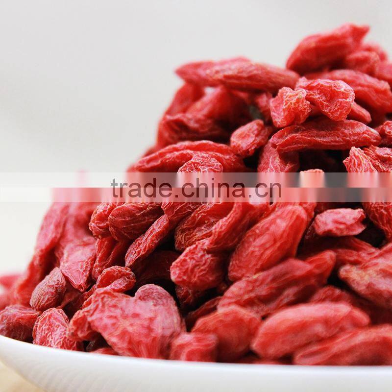 chinese gouqi berries dry herbal tea protect liver and kidneys