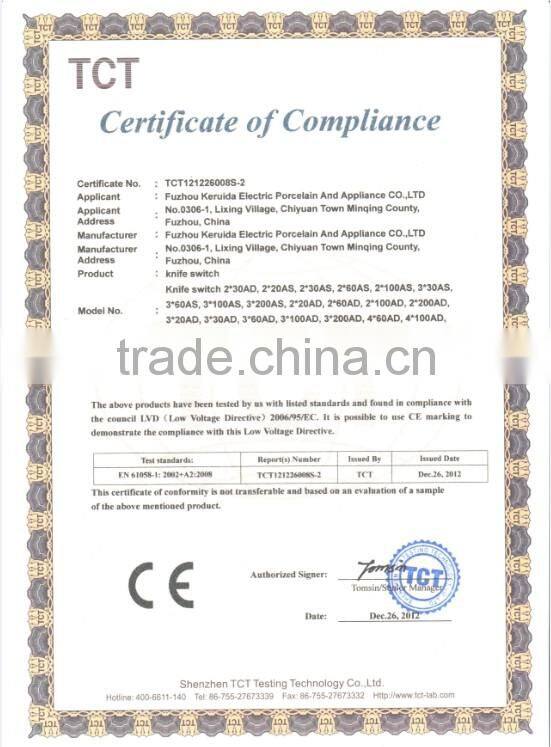 black electric bakelite plug