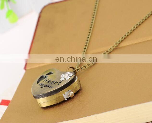 2017 new fashion retro style Diamond Heart Alloy Heart Pocket Necklace Watch Christmas Gift for girlfriend