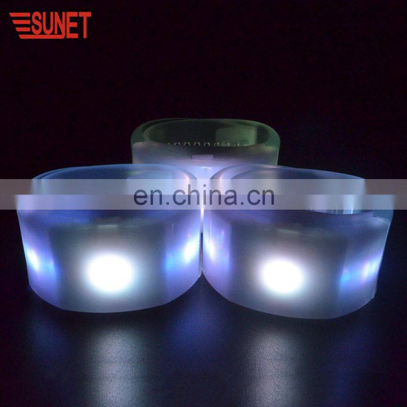 SUNJET 2018 New Hot Party Decoration China Glow Cheap Led Bracelet Remote