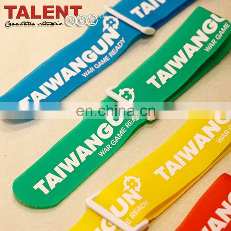 Custom-made hook & loop fastener tape with low price