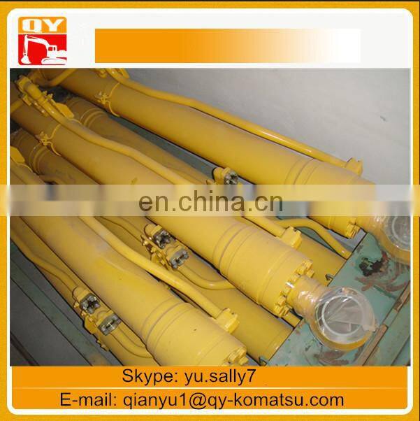 komatsu hydraulic cylinder.jpg