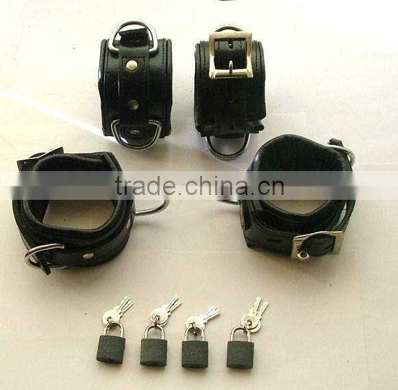 Locking Padded Black Leather Wrist & Ankle Cuffs Bondage Restraint