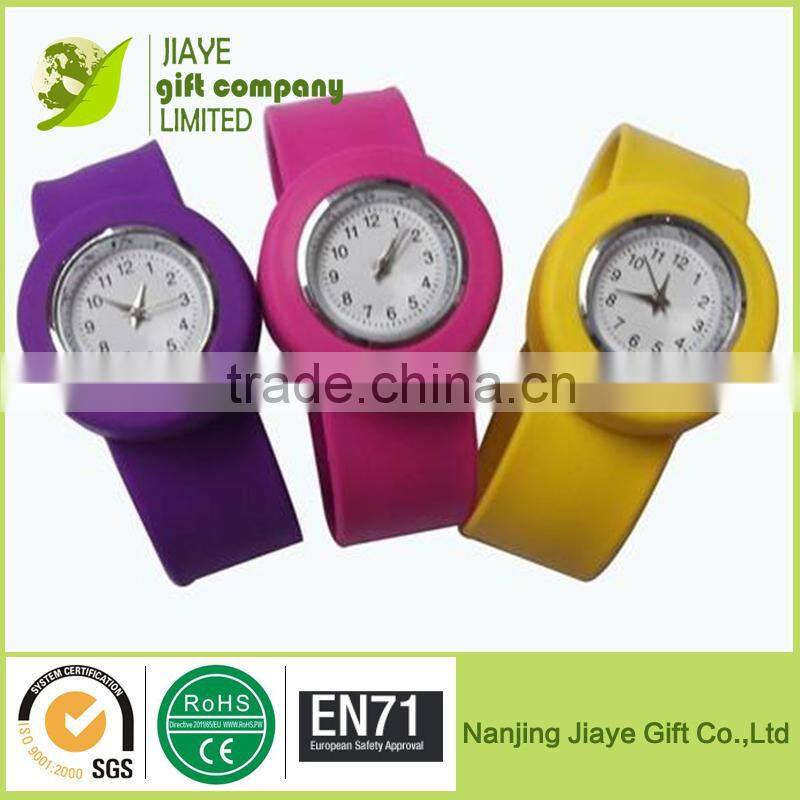 Fashion Silicone Slap Watch Wrist Watch