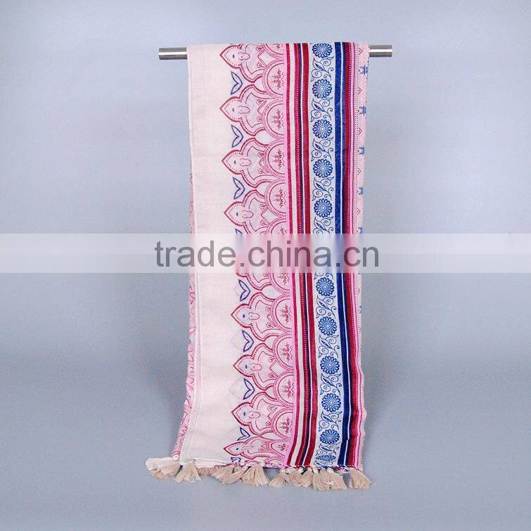 2016 New Design Stylish Printed Cotton Tassel Arab Girl Muslim Hijab