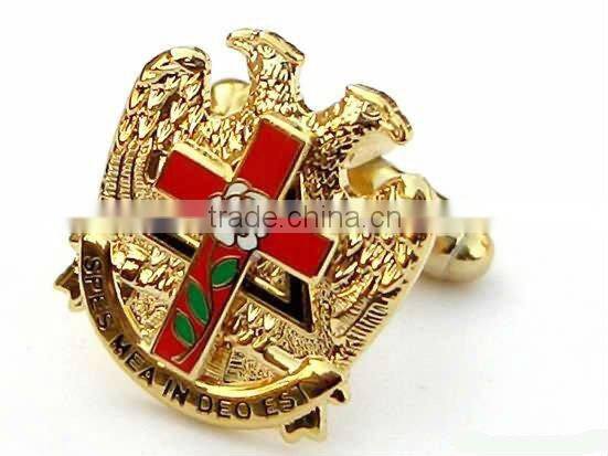 Metal Cufflink with diamonds design