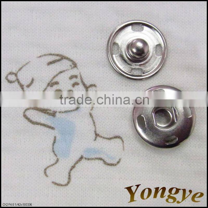 Fashion brass sewing button