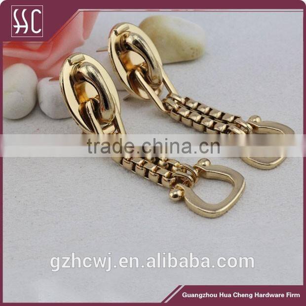 gold metal hanging ornament, metal bag accessory, Guangzhou metal hardware for handbag accessory