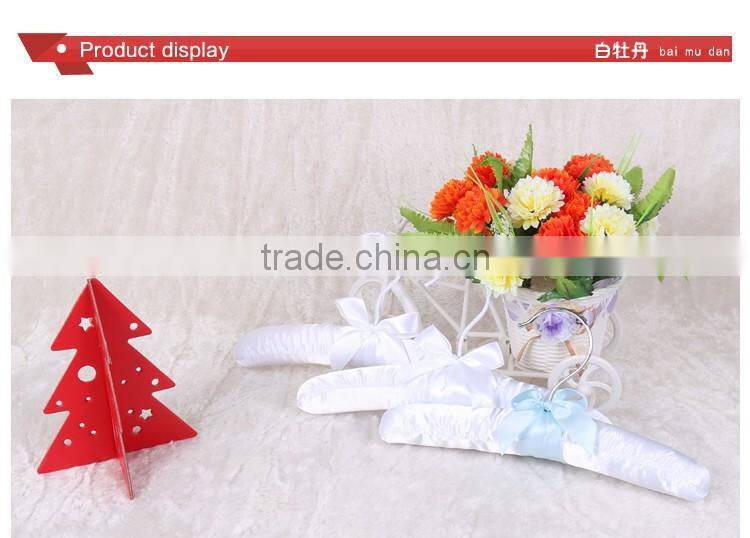 short clothes hanger for kid