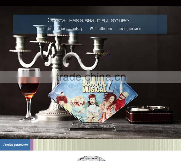 2016 Best Souvenir Gifts Fan-shaped Crystal