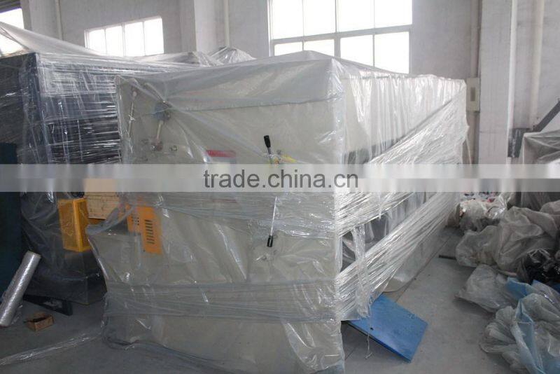 Hydraulic swing beam metal shearing machine