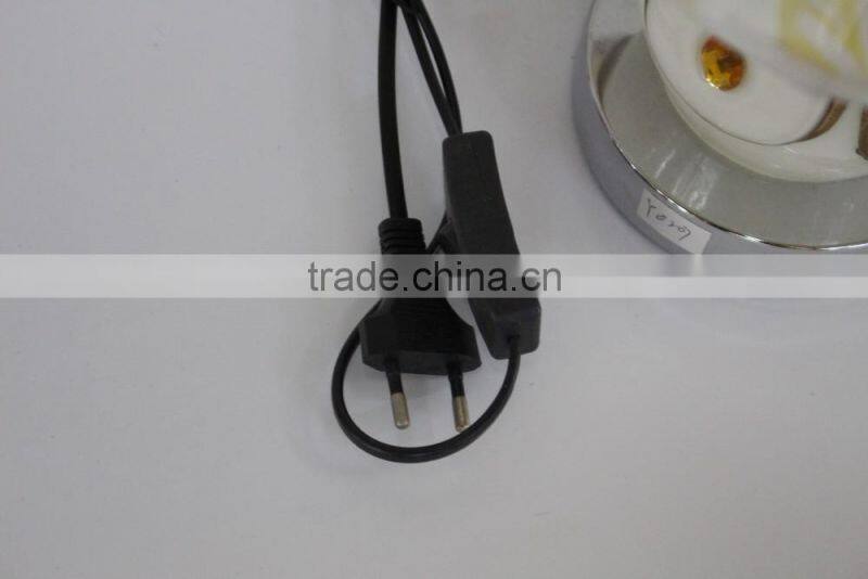 No.1 yiwu exporting commission agent wanted pretty european style bedside table decorative lamp