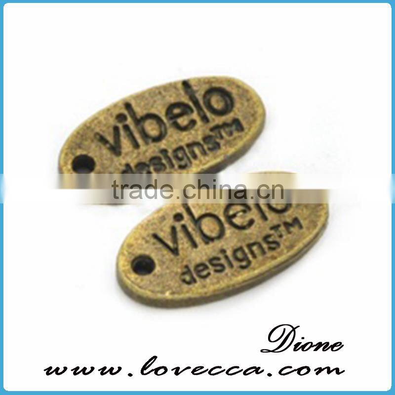Wholesale eco-friendly antique zinc alloy metal charm