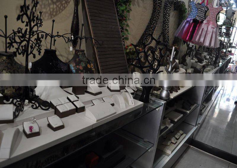 sheep metal and resin jewelry display stand ring holder in fashion