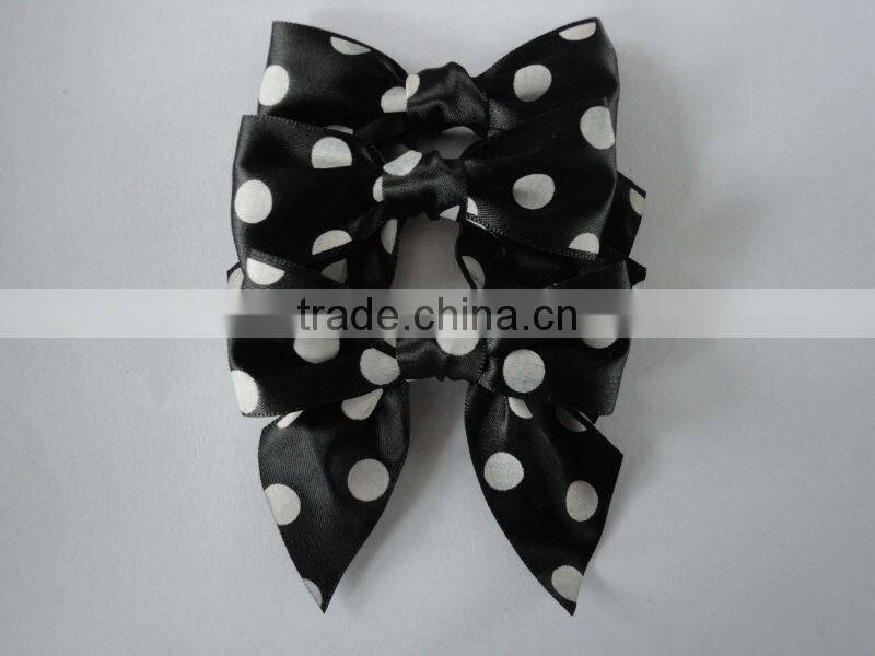 Red Gift Wrapping Satin Ribbon Bow