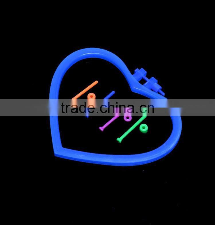 Colorful Plastic Heart Design Hand Embroidery Cross Stitch Hoops