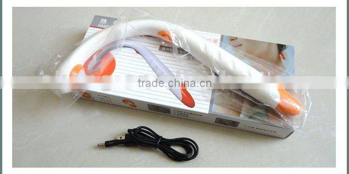 Portable body massager hammer with USB cable