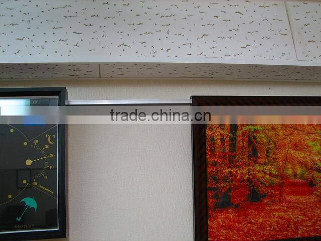Easy to use and popular aluminum ceiling hanging rail at reasonable prices made in Japan