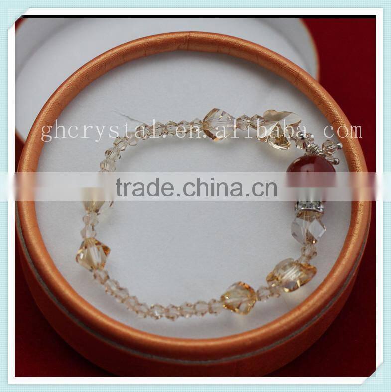 Wholesale Delicate Crystal Fashion Jewelry