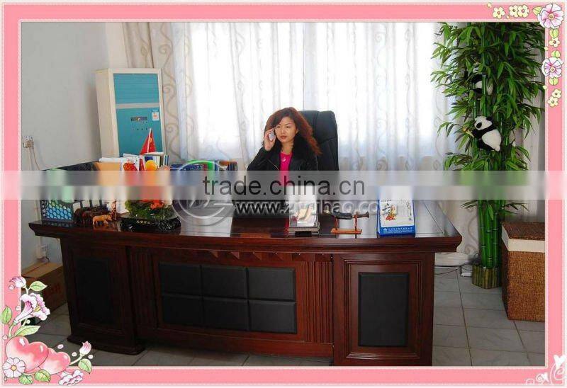 Small Lined Wicker Table Bread Basket