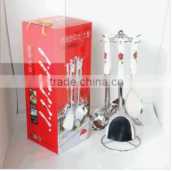 Hot selling with ceramic handle kitchenware set