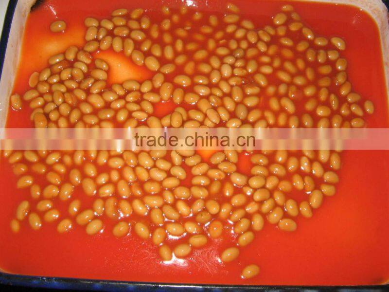 Fresh caned green peas