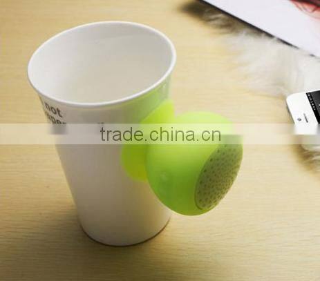 Low Price High Qality Water-Proof Wireless Mini Bluetooth Speaker with Sucker for use in car ,shower, outdoor.