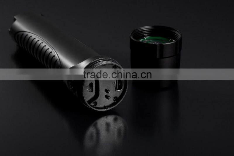 LED Light Emergency Hammer with 10400mAh High Capacity Battery for Mobilephone