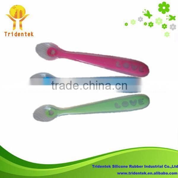 2014 New Style Cute Cutlery Baby Product Silicon Spoon