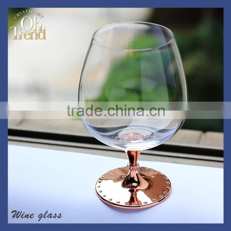 2016 new design clear crystal 680ml crystal drinking glass gold stem drinking glass manufacturers china