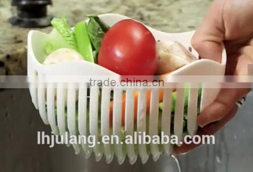 2017New design Fruit Vegetable Plastic Salad Slicer Cutter Salad Maker Bowl /plastic salad cutter bowl