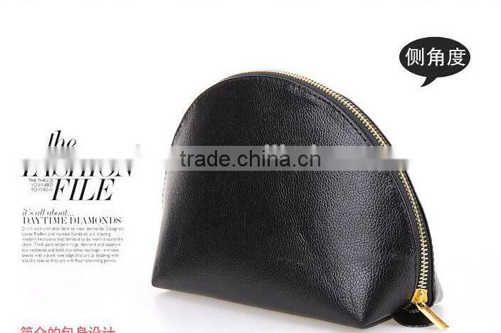 Cosmetic & Makeup Bag for Beauty & Travel Basic - black