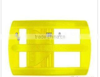 color plastic belt buckle