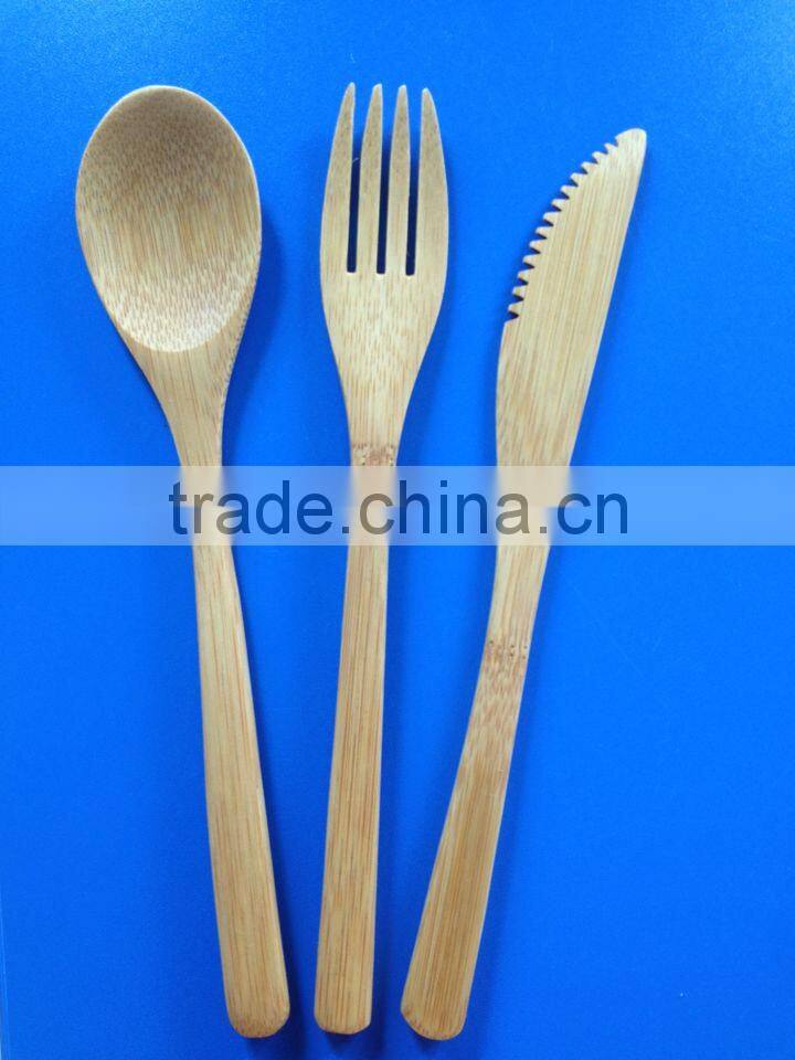 2016 Fashion bamboo cutlery set for children